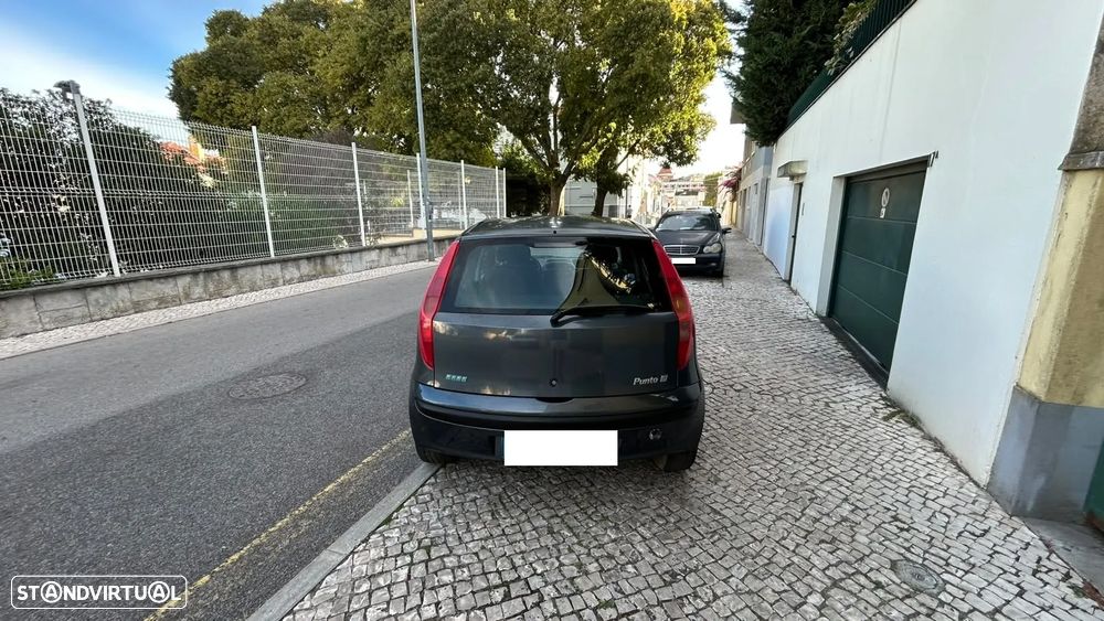 Fiat Punto 1.2 16V HLX - 4