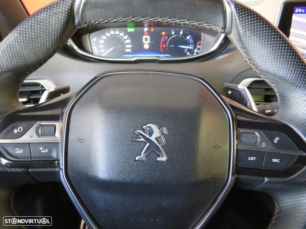 Peugeot 3008 1.6 BlueHDi GT Line EAT6 - 17