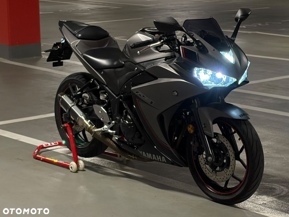 Yamaha R3 - 2