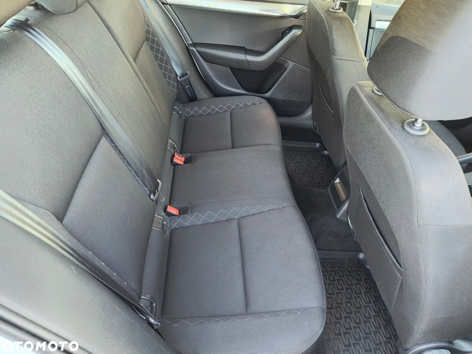 Skoda Octavia 1.5 TSI ACT Active - 21