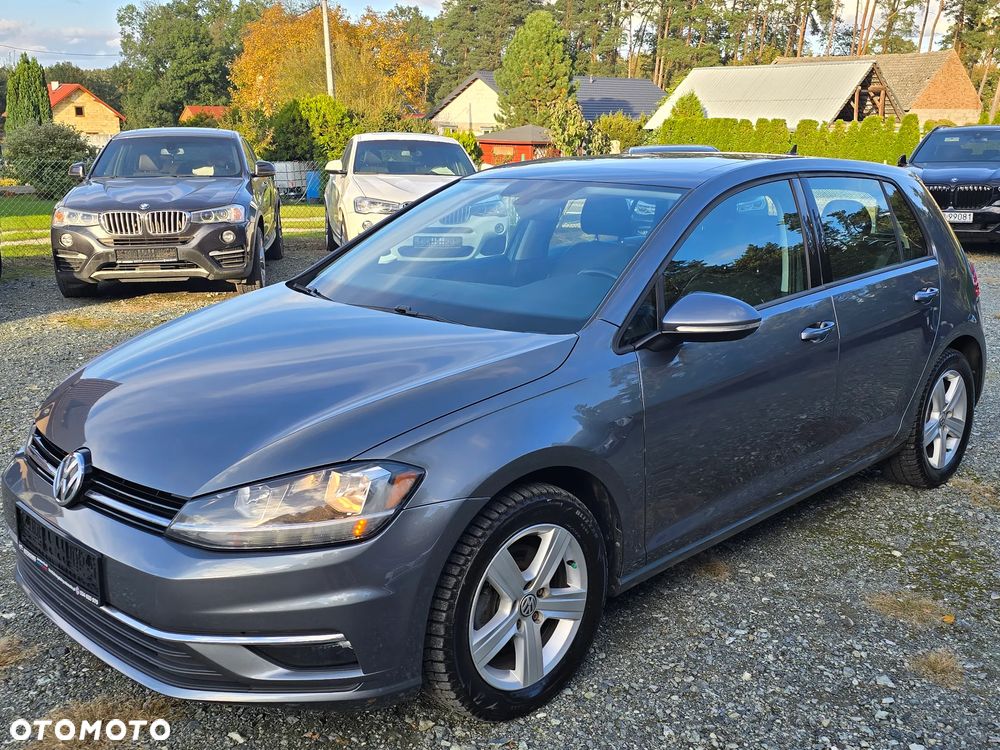 Volkswagen Golf - 15