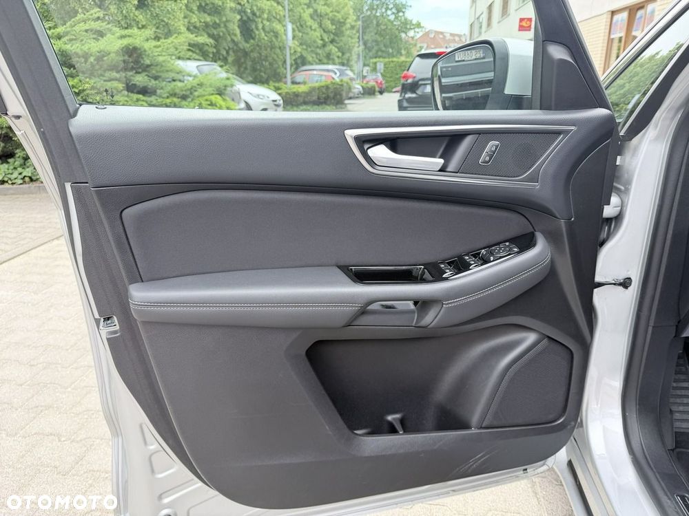 Ford S-Max - 18