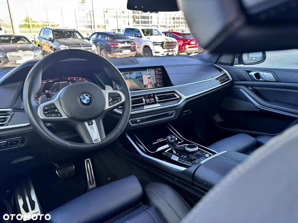 BMW X7 M50d sport - 16