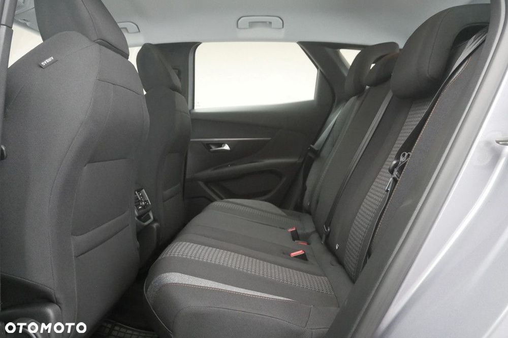 Peugeot 3008 - 15