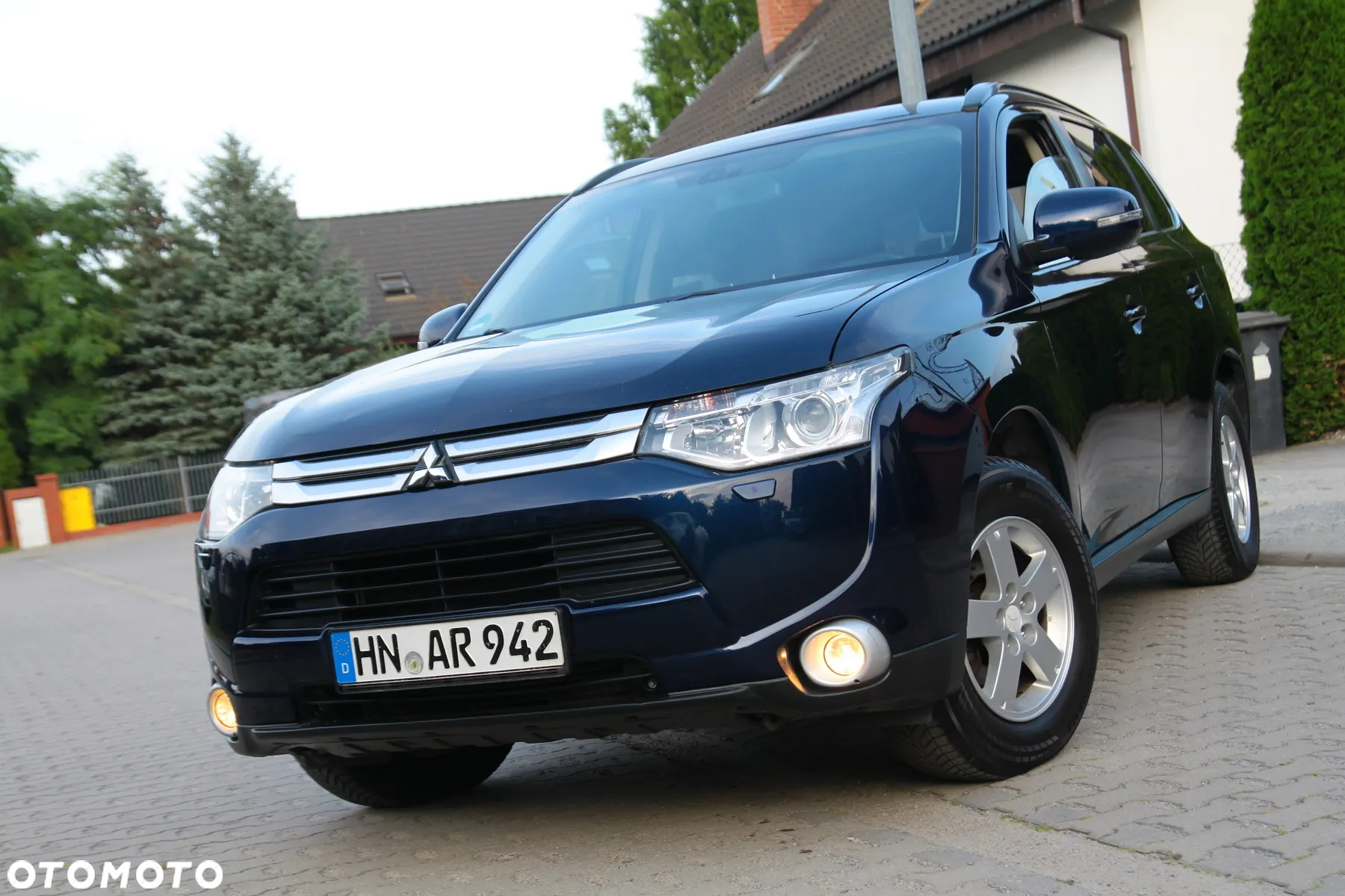 Mitsubishi Outlander 2.2 DI-D 4WD Automatik Intense - 11