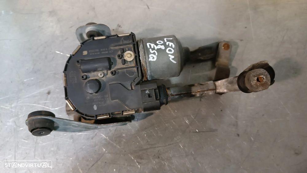 MOTOR DO LIMPA VIDROS SEAT LEON 1P - 05-12 - ESQUERDO / DIREITO 1P0955119B 1P0955120B - 1