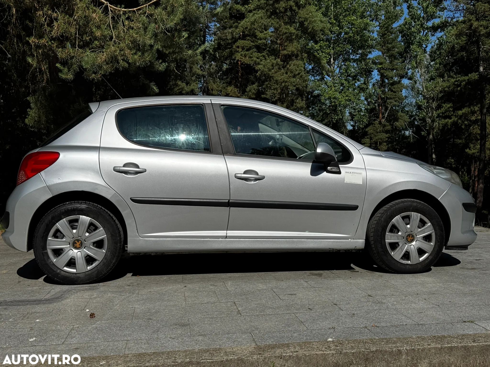 Peugeot 207 1.4HDI Urban - 3