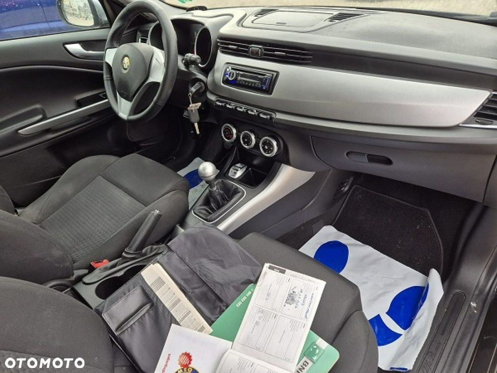 Alfa Romeo Giulietta - 14