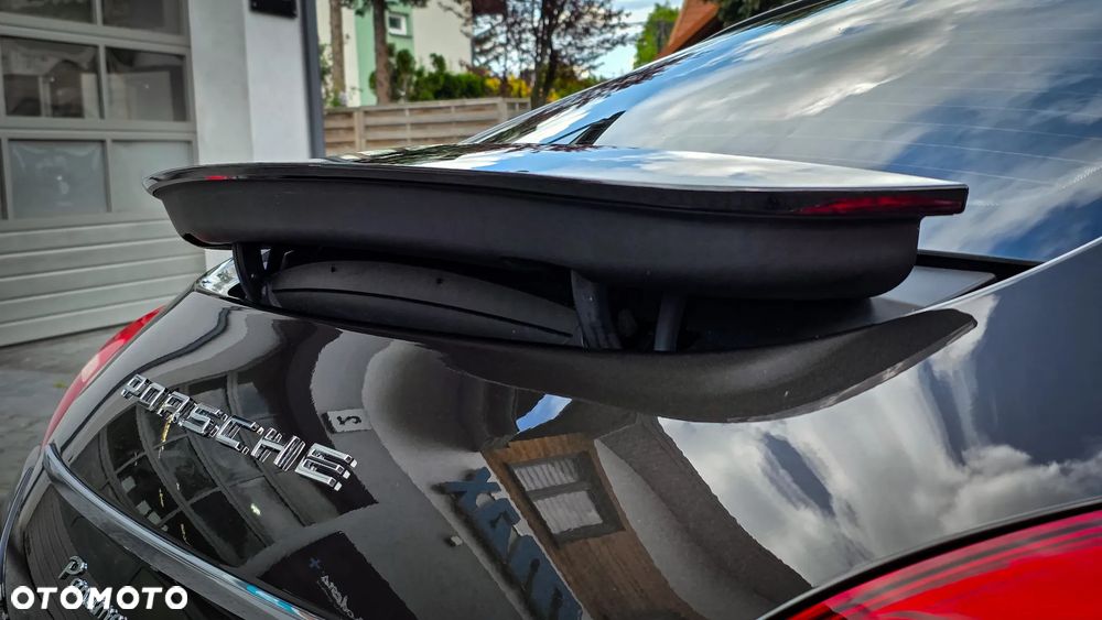 Porsche Panamera 4S - 9