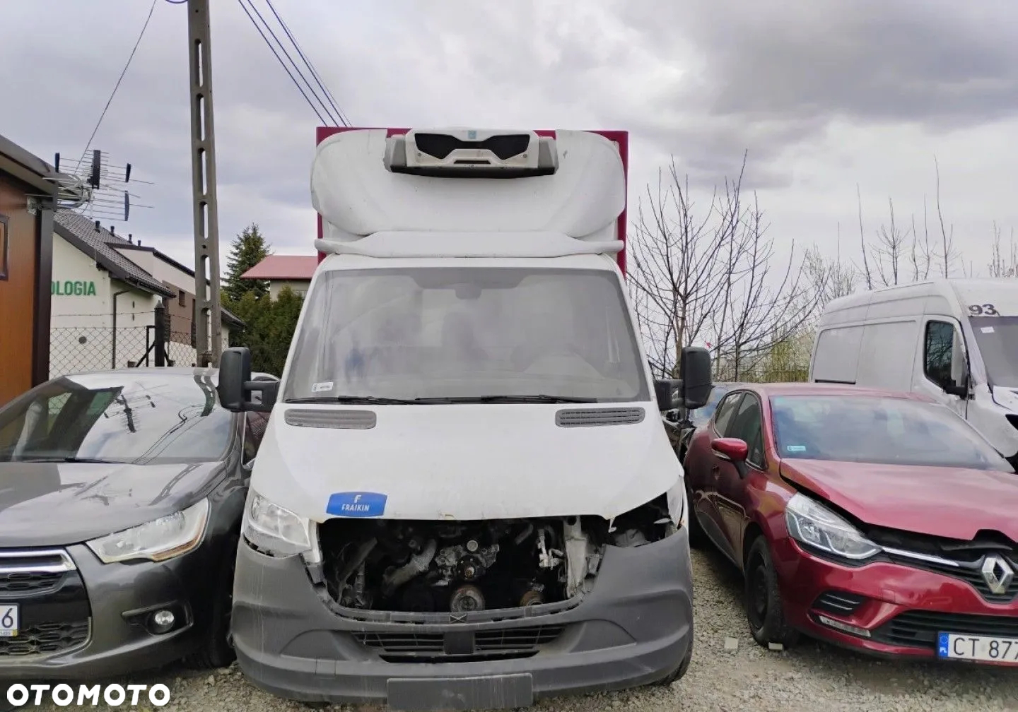 Mercedes-Benz Sprinter - 12