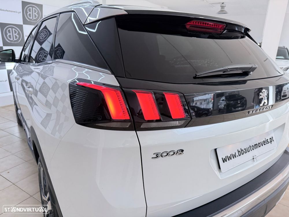 Peugeot 3008 1.2 PureTech GT Line EAT8 - 22