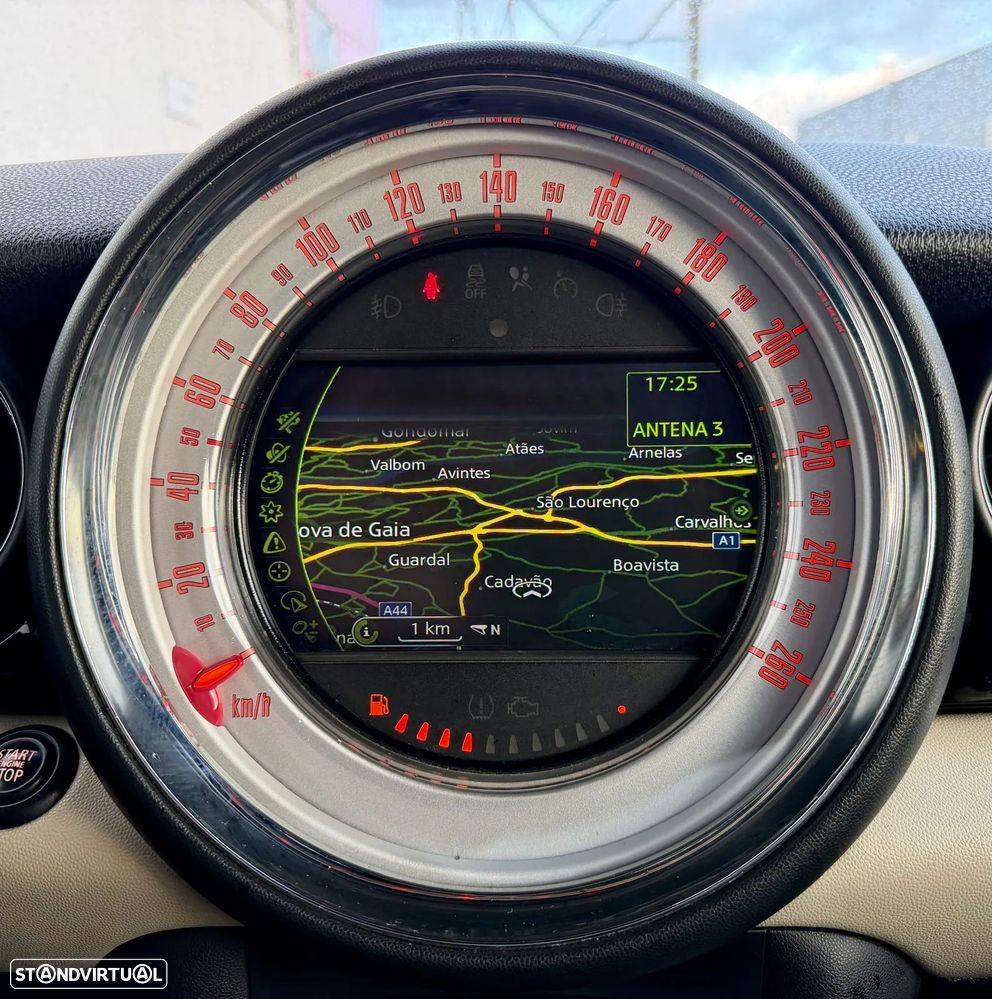 MINI Cabrio Cooper D - 17