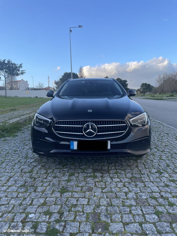 Mercedes-Benz E 300 de 4Matic T 9G-TRONIC Night Edition - 1