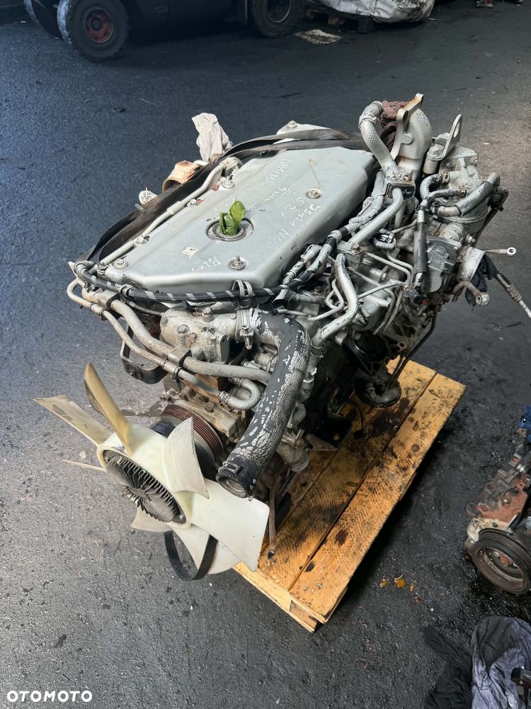 Silnik KOMPLETNY Isuzu Grafter NQR NPR 5.2 TD 4HK1 2012 rok E5 - 2