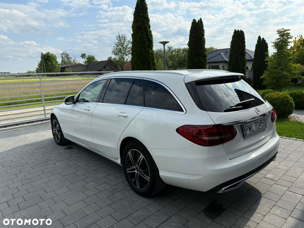 Mercedes-Benz Klasa C 180 d 9G-TRONIC Exclusive - 3