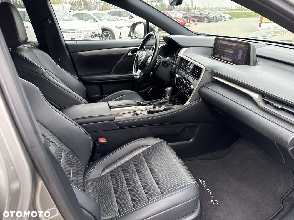 Lexus RX 200t / 300 F Sport - 20