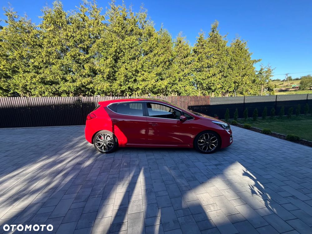 Kia Ceed Cee'd 1.6 T-GDI GT L - 4