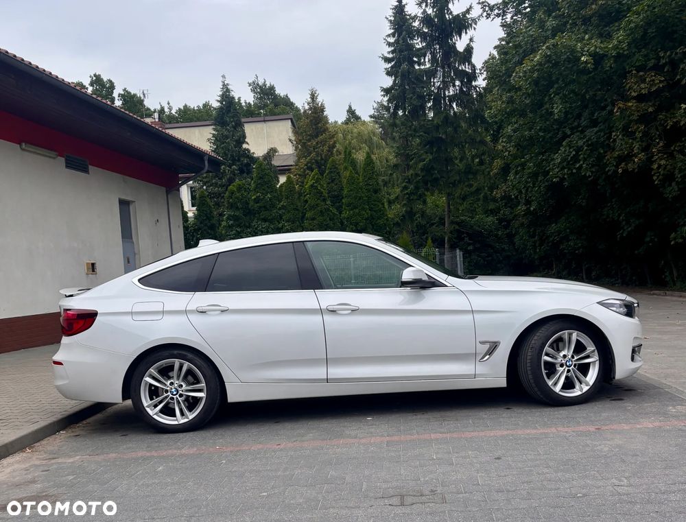 BMW 3GT 320d xDrive Luxury Line - 4