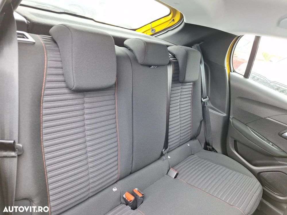 Peugeot 208 1.2L PureTech 75 S&S BVM5 Active - 11