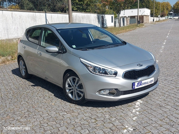 Kia Ceed 1.6 CRDi More Edition