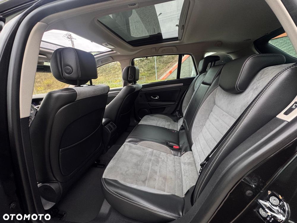 Renault Laguna dCi 150 FAP GT - 15