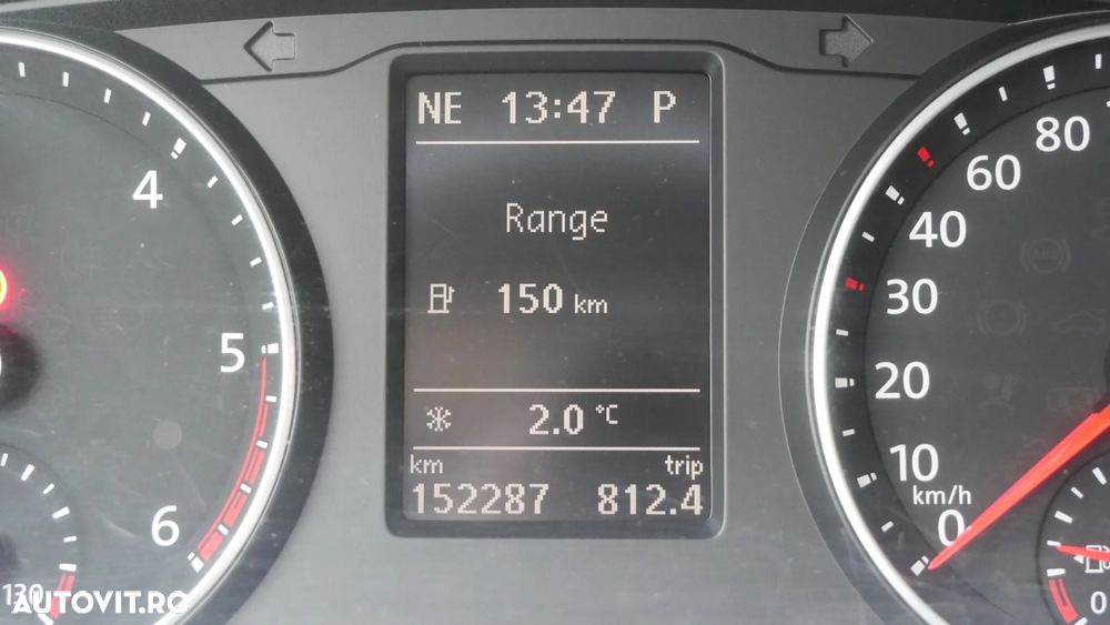 Volkswagen Caravelle - 14