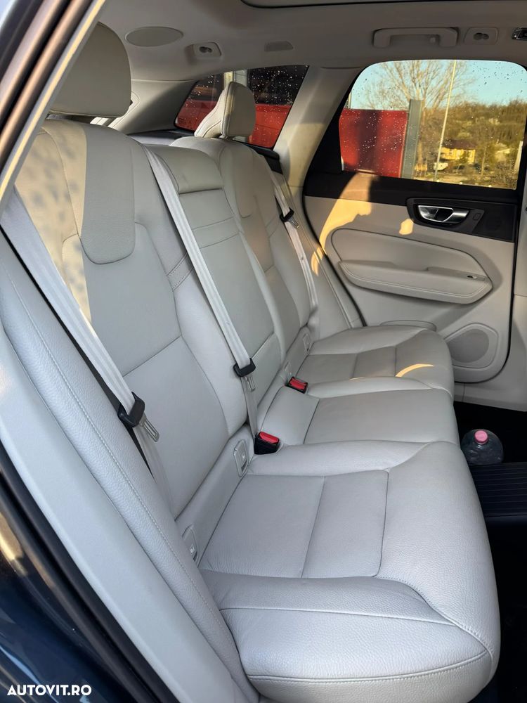 Volvo XC 60 Recharge T6 Twin Engine eAWD Inscription Expression - 27