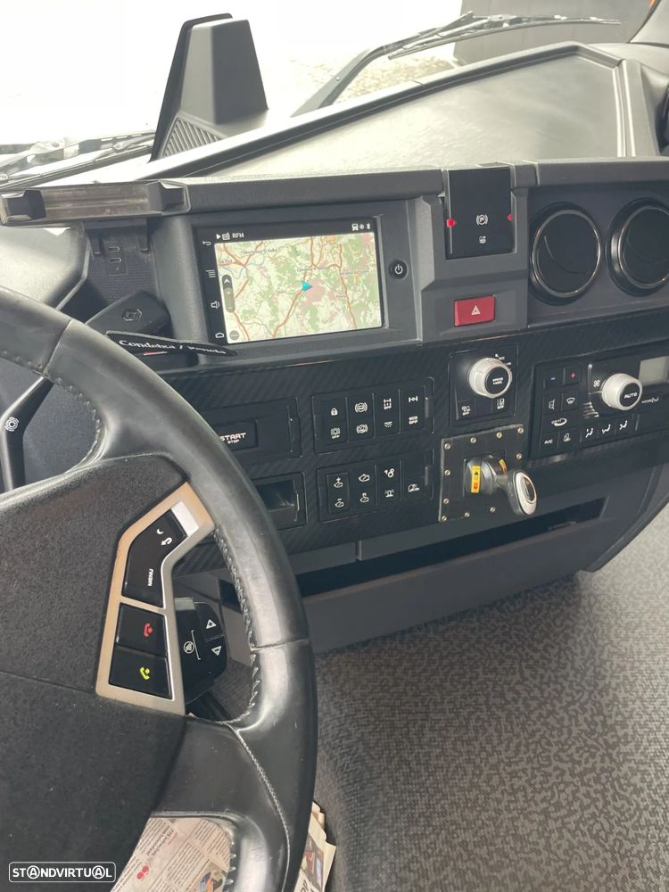 Renault T 520 - Aut. Retarder / Kit Hidráulico - 2022 - 7
