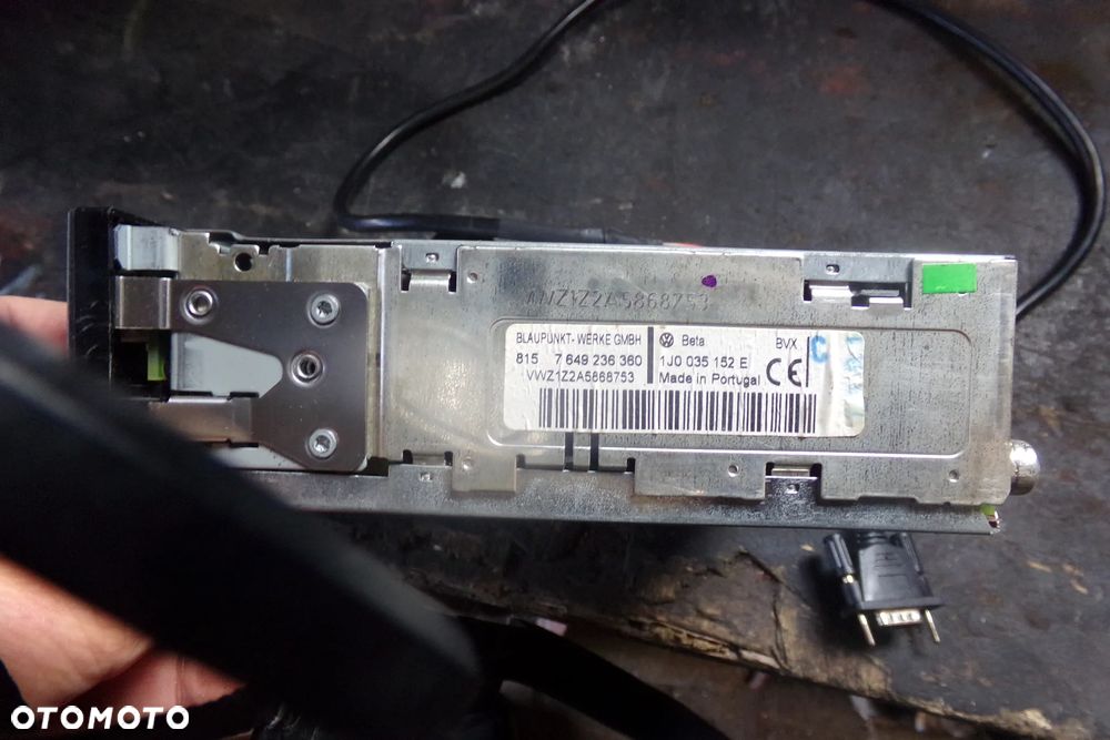 Radioodtwarzacz VW Beta 1J0035152E Audi VW Seat Skoda - 2