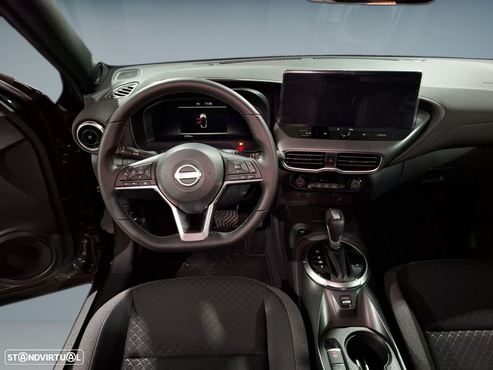 Nissan Juke 1.6 Hybrid N-Connecta — fotografia 13