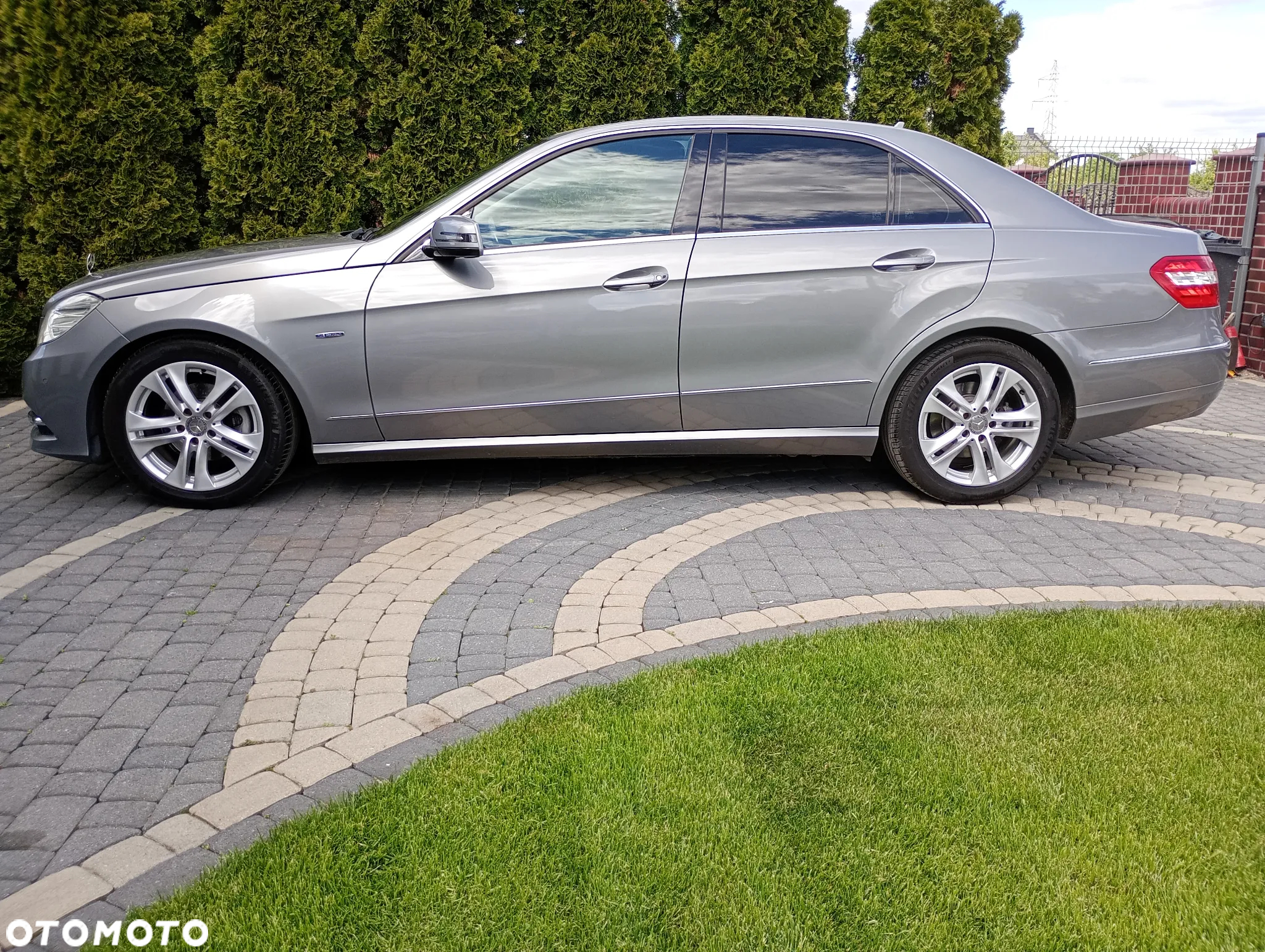 Mercedes-Benz Klasa E 200 CDI Avantgarde - 10