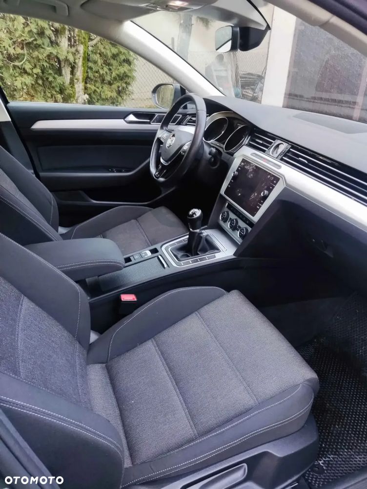 Volkswagen Passat Variant 2.0 TDI BMT Comfortline - 4