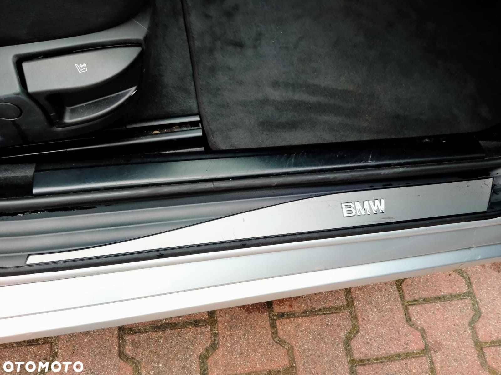 BMW Seria 5 525d - 28