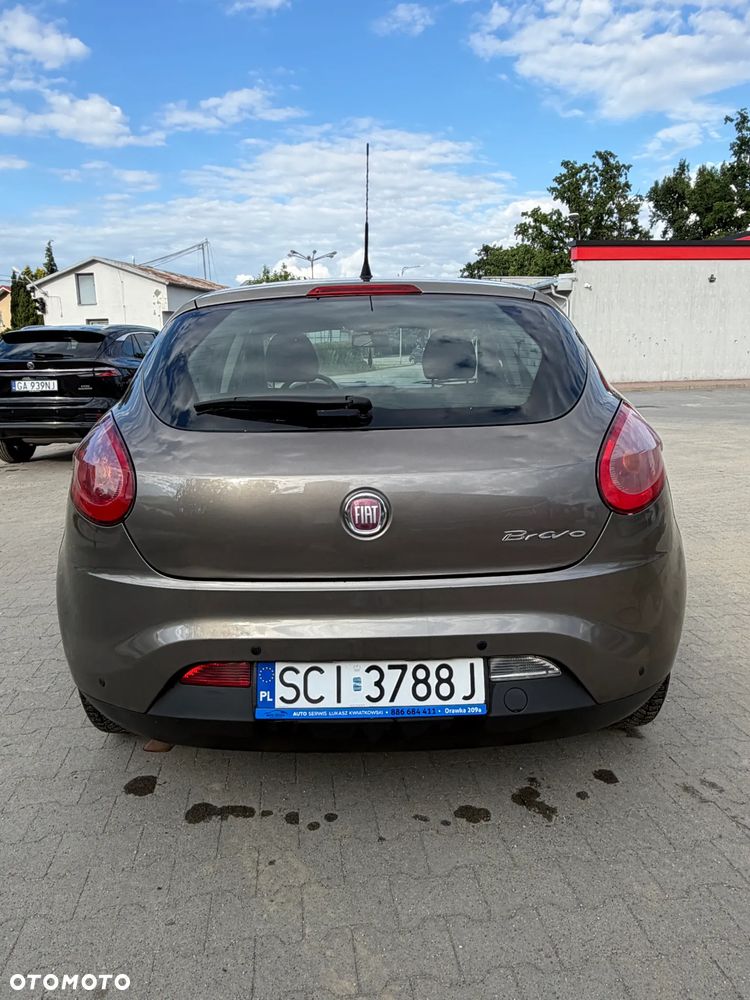 Fiat Bravo 1.9 Multijet 16V Dynamic - 8