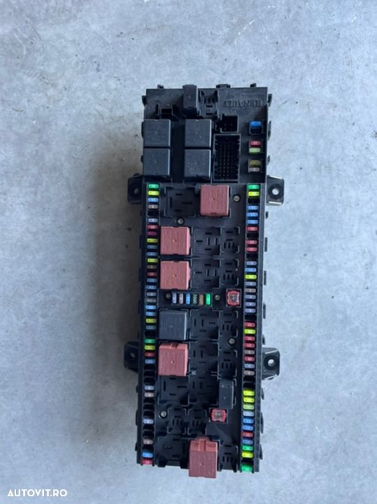 tablou sigurante renault T 22445008 - 1