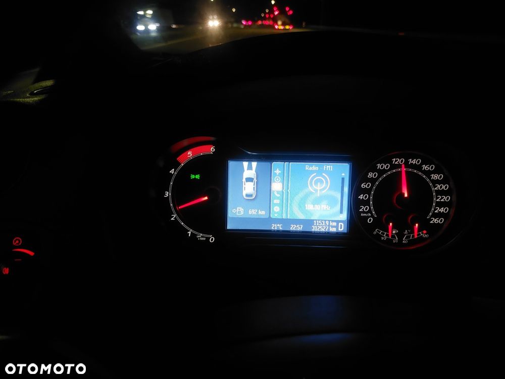 Ford S-Max - 7