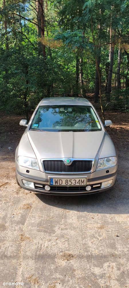 Skoda Octavia 1.6 FSI Elegance - 5