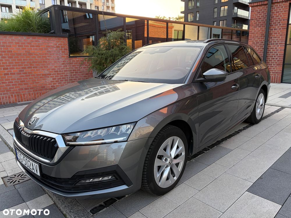 Skoda Octavia 2.0 TDI Ambition DSG - 9