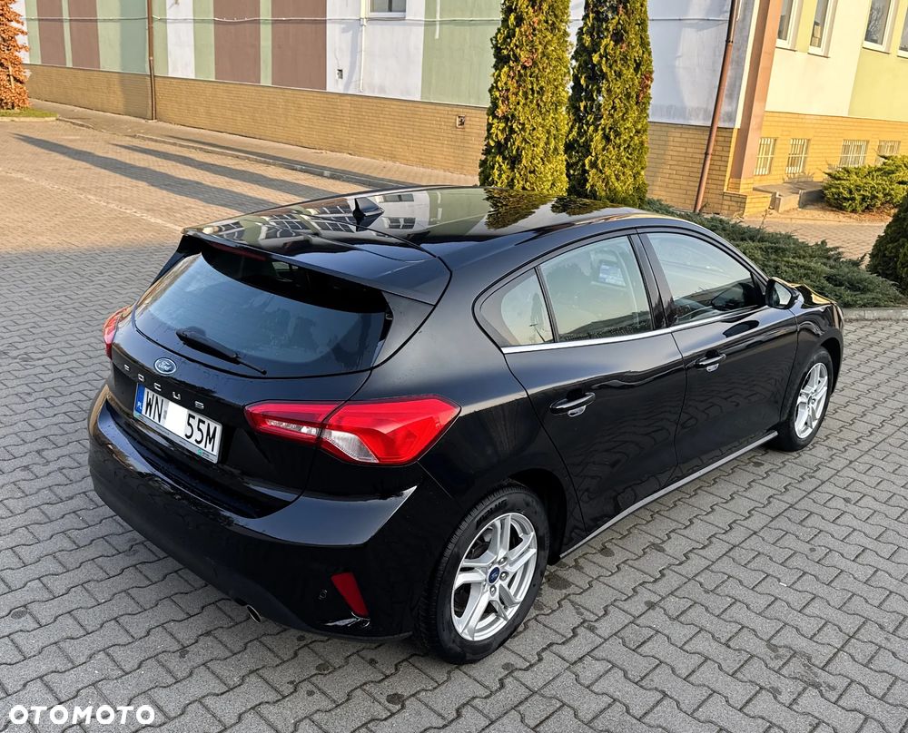 Ford Focus 1.0 EcoBoost Trend Edition - 4