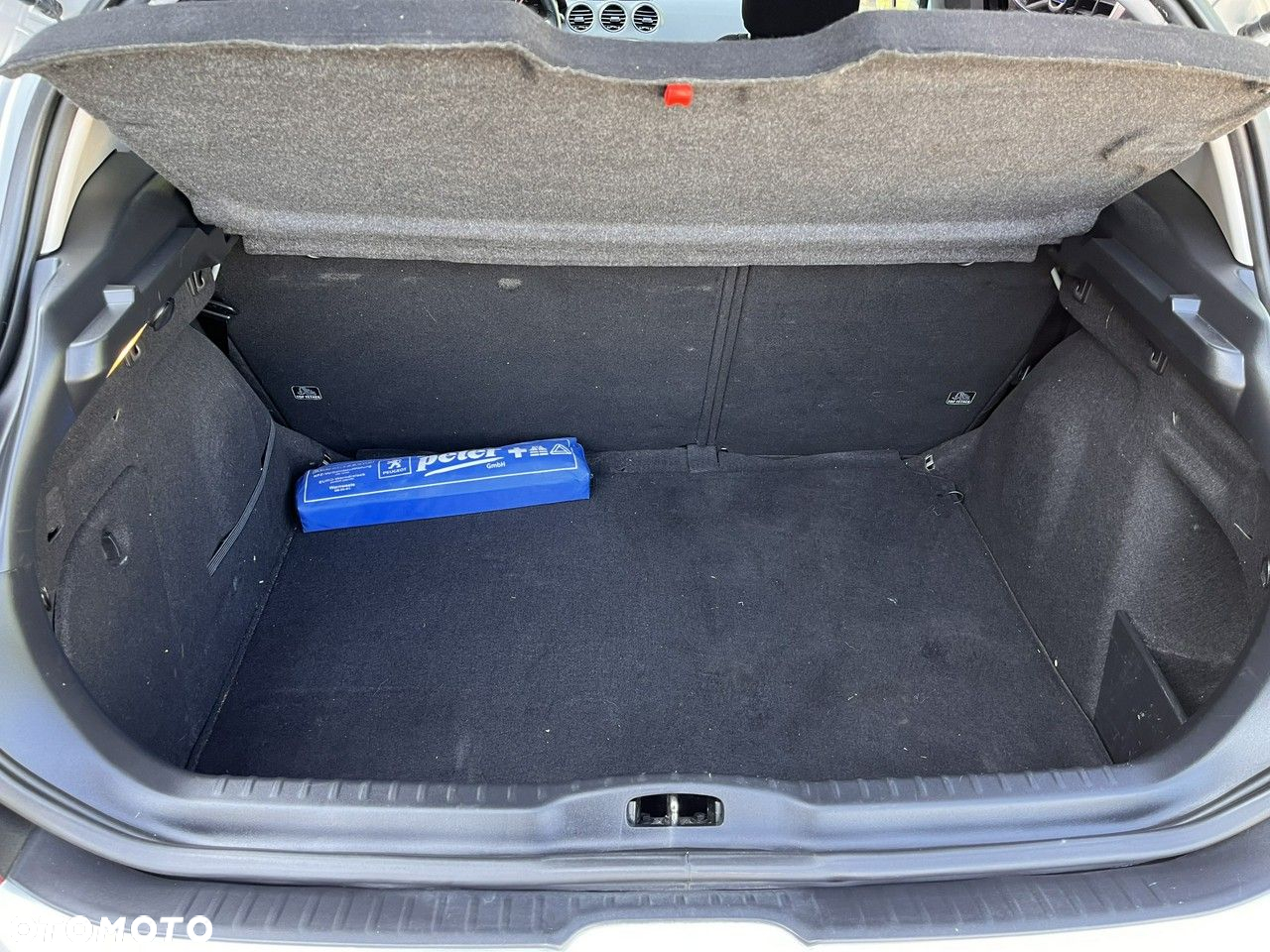 Peugeot 308 1.6 Trendy - 21