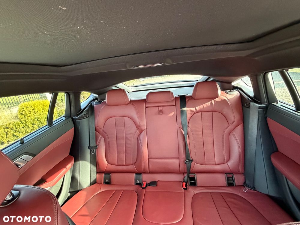 BMW X6 xDrive40i xLine - 10