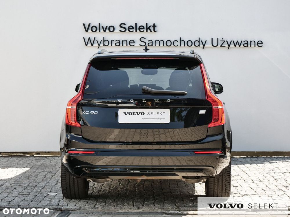 Volvo XC 90 - 8
