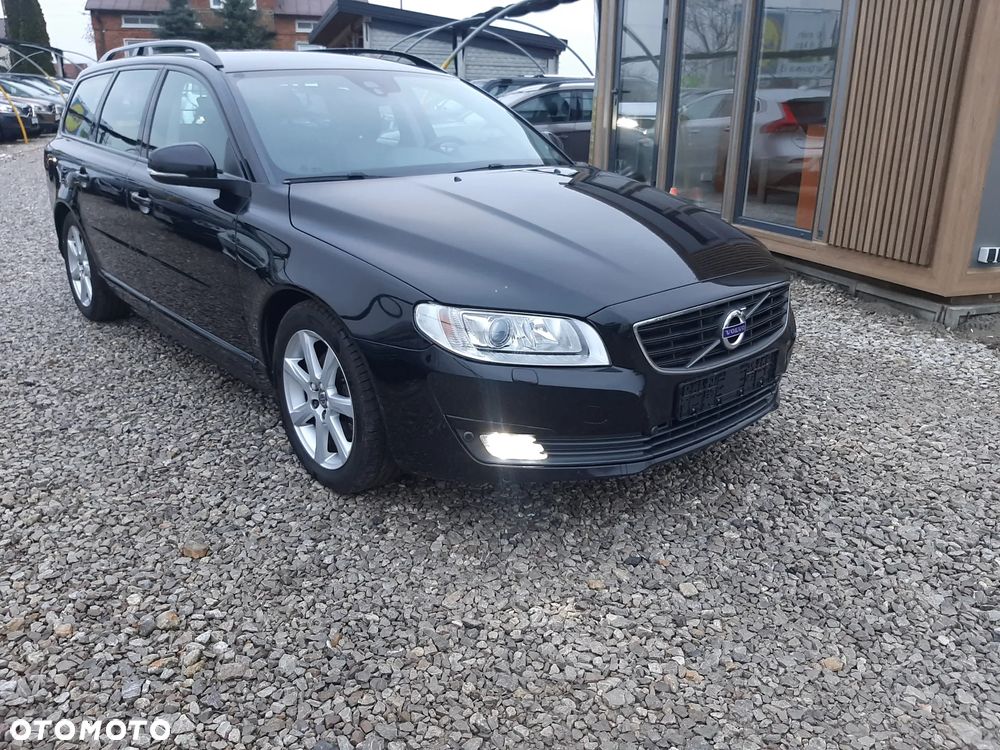 Volvo V70 D3 Summum - 1