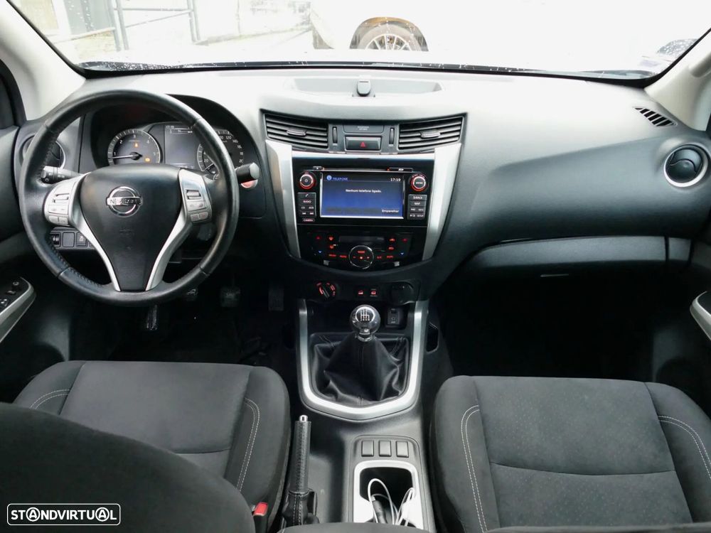 Nissan Navara 2.3 dCi CD 4WD N-Connecta Navi+Barras - 36