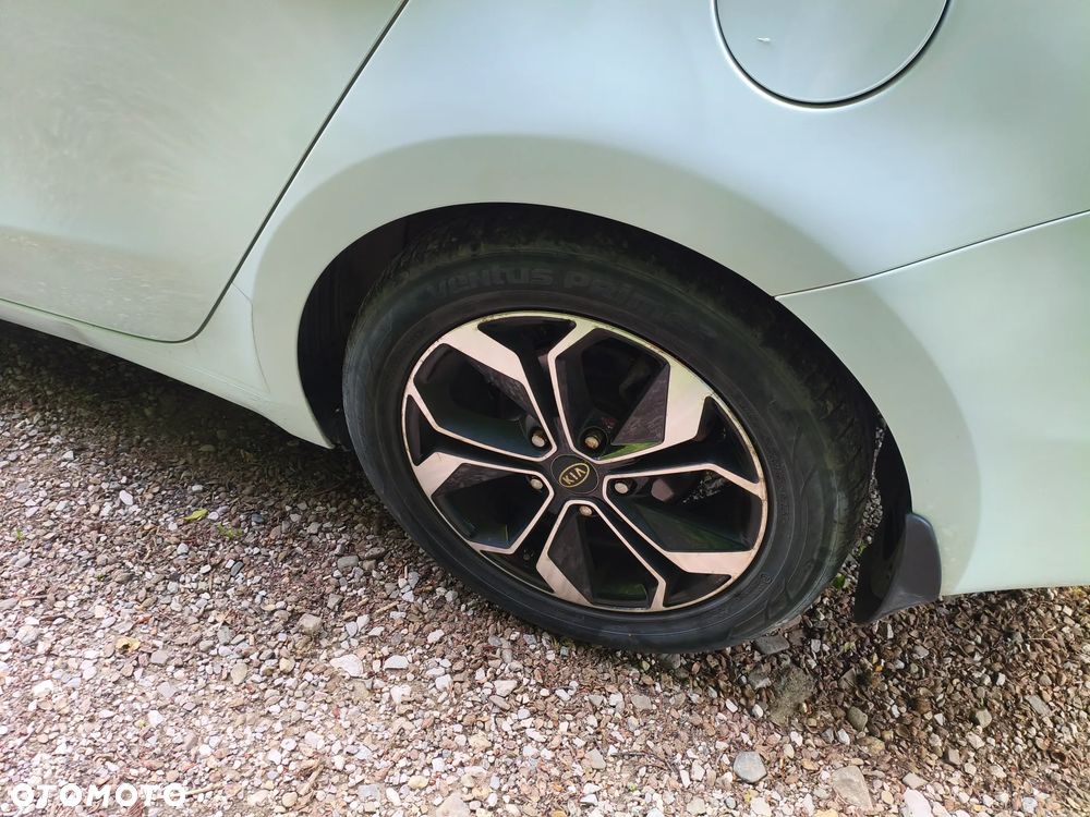 Kia Ceed 1.6 GDI M - 11