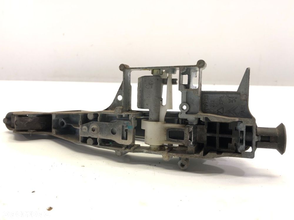 KLAMKA ZEWNĘTRZNA PRAWY TYŁ  CITROEN C4 GRAND PICASSO I (UA_) 2006 - 2013 1.6 HDi 80 kW [109 KM] - 3