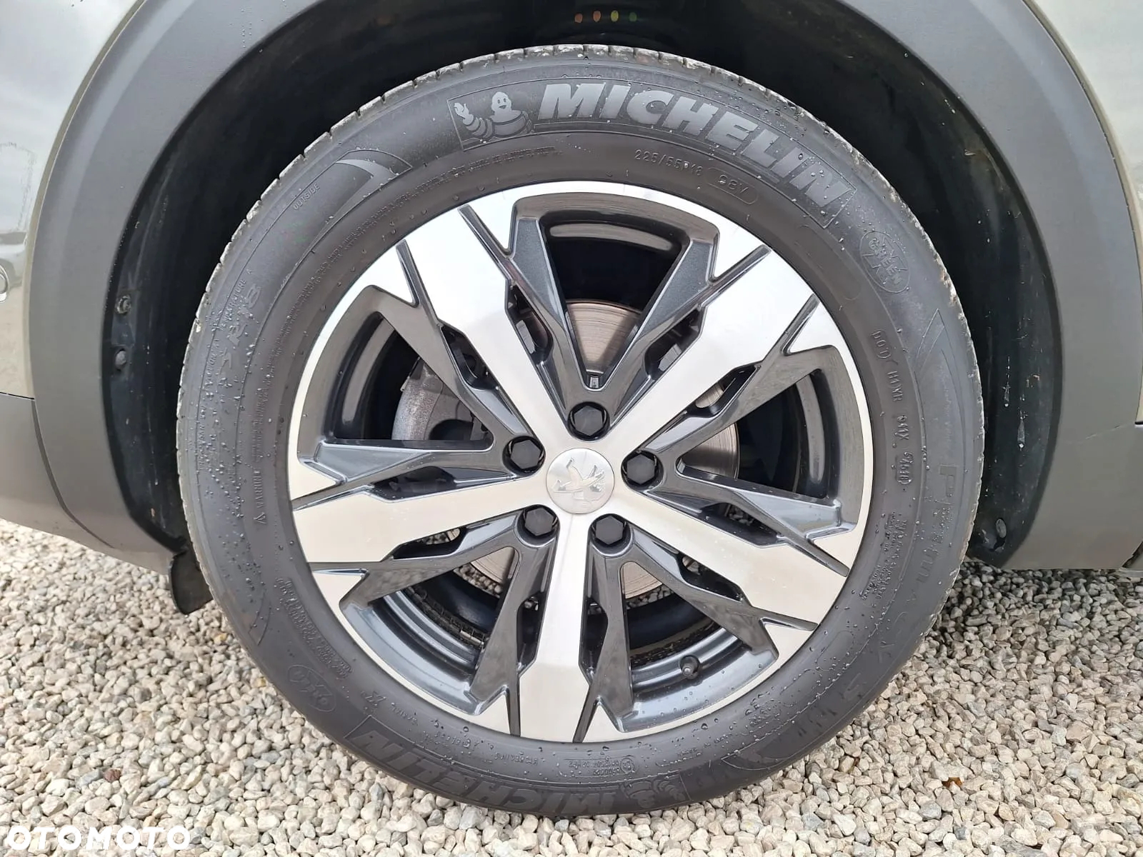 Peugeot 3008 1.6 BlueHDi Active S&S EAT6 - 10