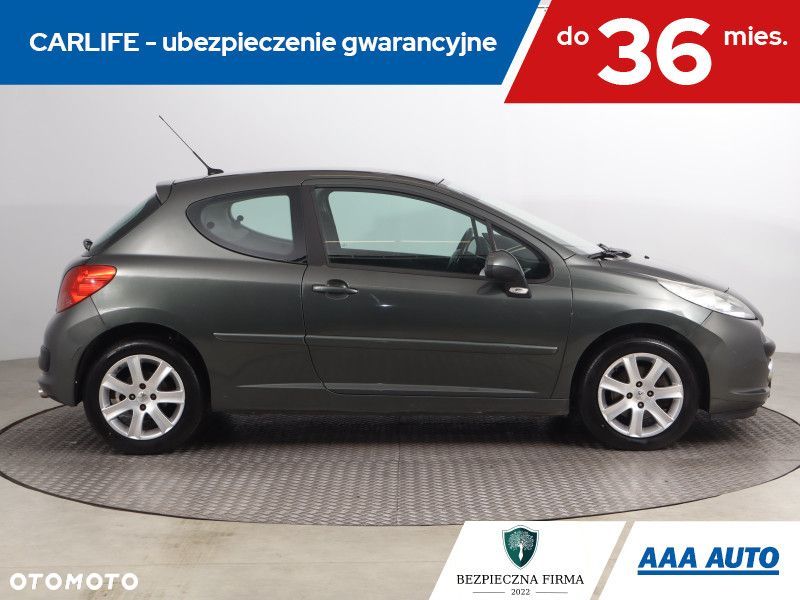 Peugeot 207 - 7