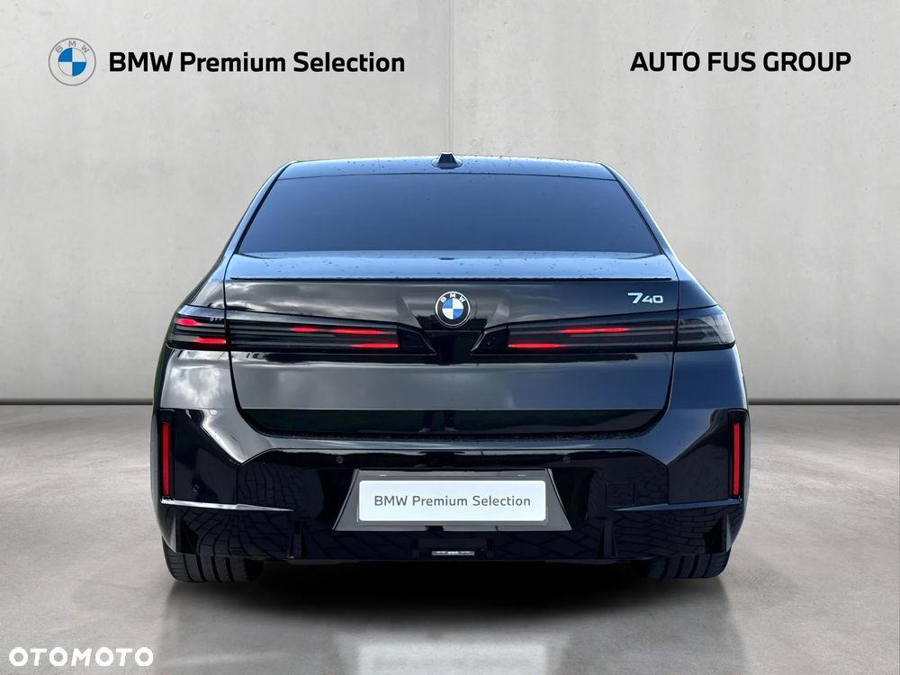 BMW Seria 7 - 4