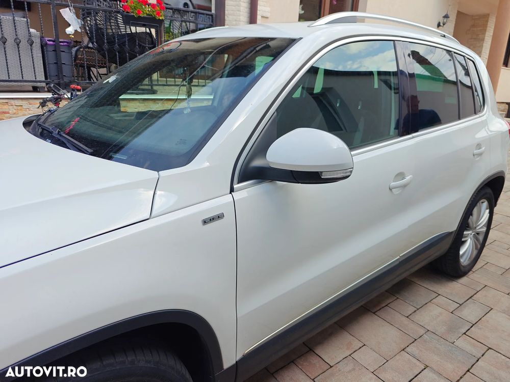 Volkswagen Tiguan 2.0 TDI 4Motion DSG BMT Sport & Style - 9